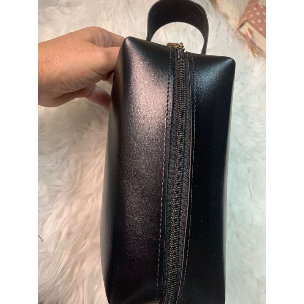BOLSA NECESSAIRE COURO ECOLÓGICO UNISEX