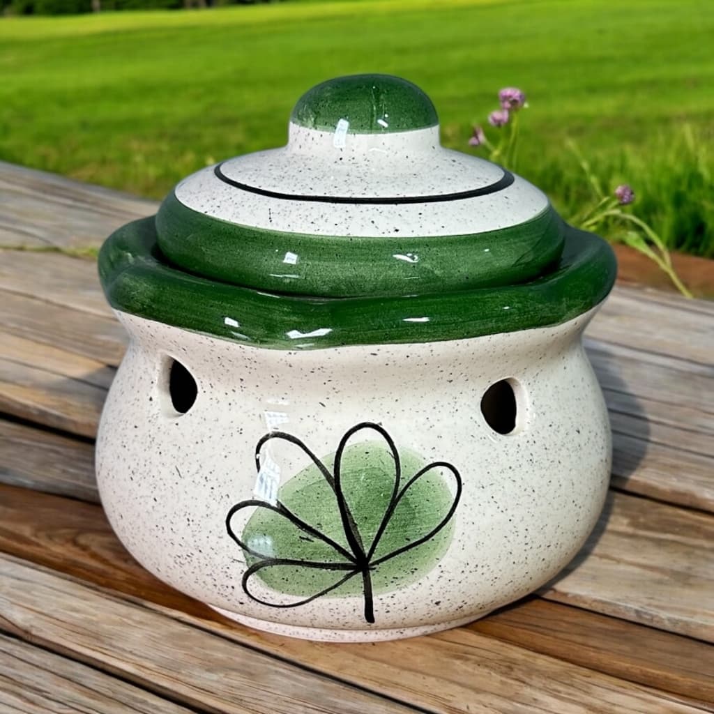 Pote de Alho Grande com Furos em Cerâmica Cor Verde