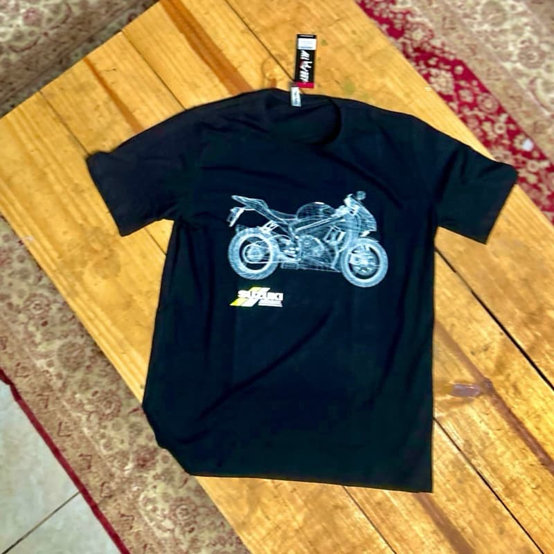CAMISETA SUZUKI GSX