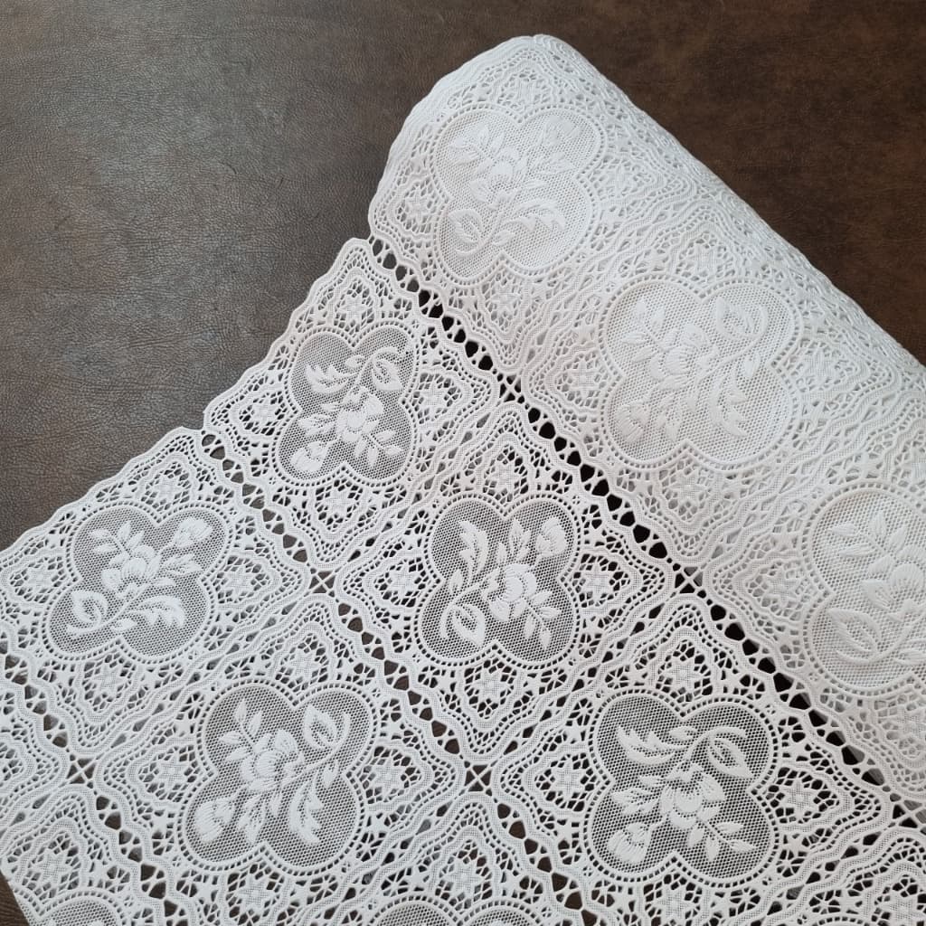 Caminho De Mesa Plástico Rendado PVC Renda 2,50mtsX0,50cm