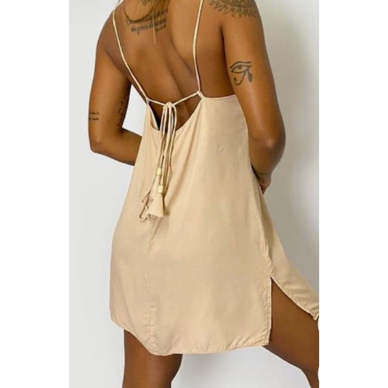 Vestido Bea casual curto  - estiloso e confortável