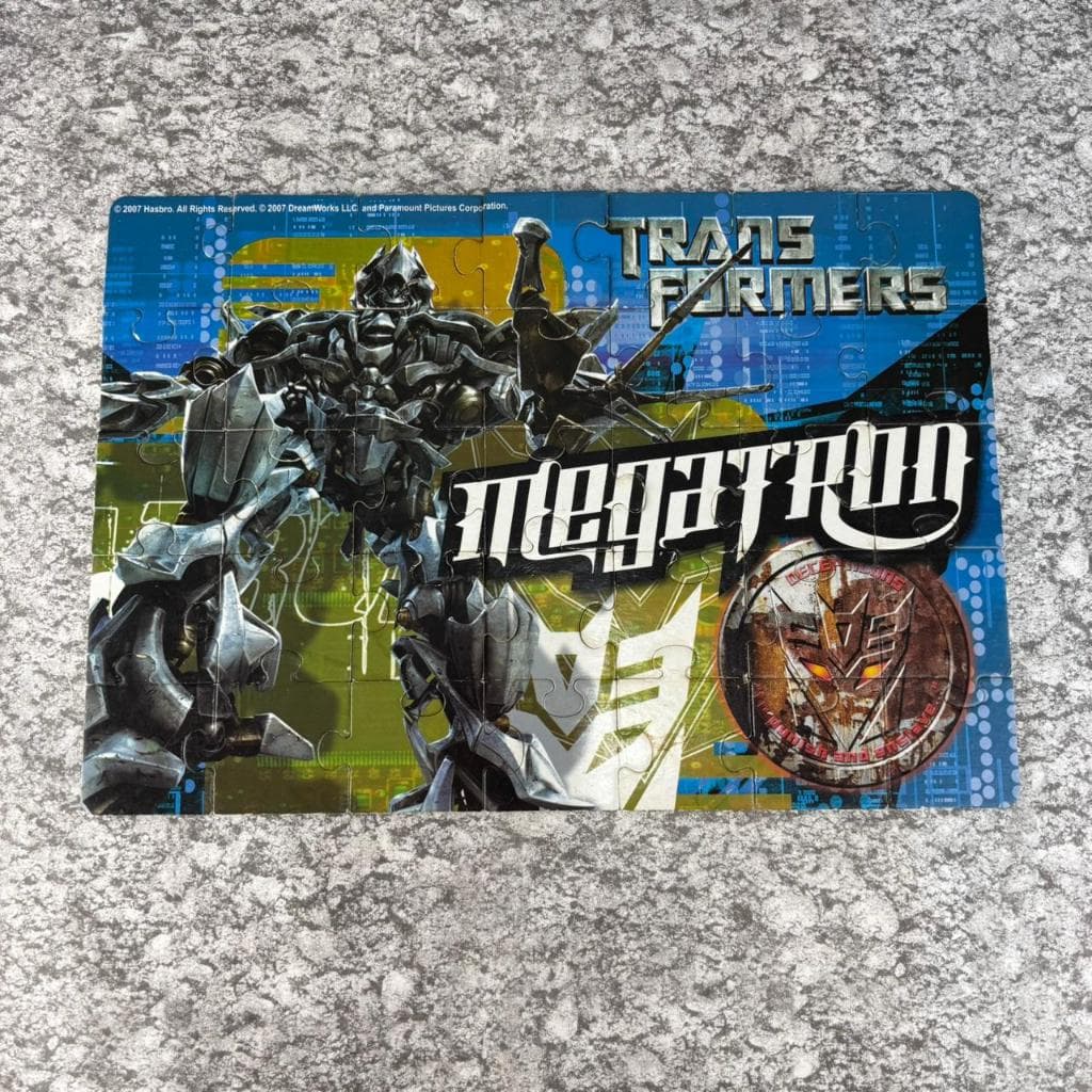 Quebra cabeça Transformers Megatron