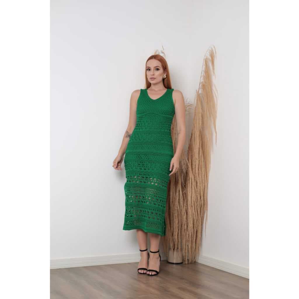 Vestido  Midi Rendado com Forro Avulso Saida de Praia Tricot com Fenda na Lateral Tendencia Verão