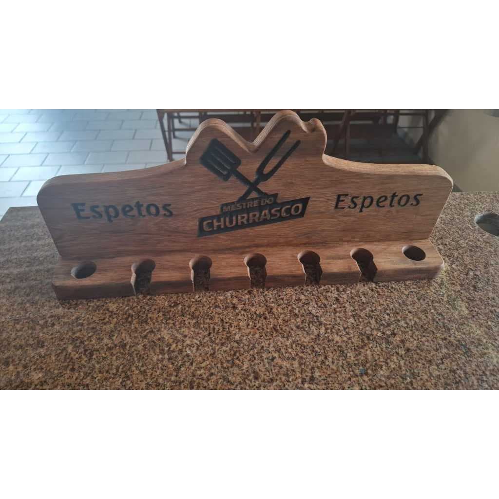 Porta espeto Mestre do Churrasco para 7 lugares!