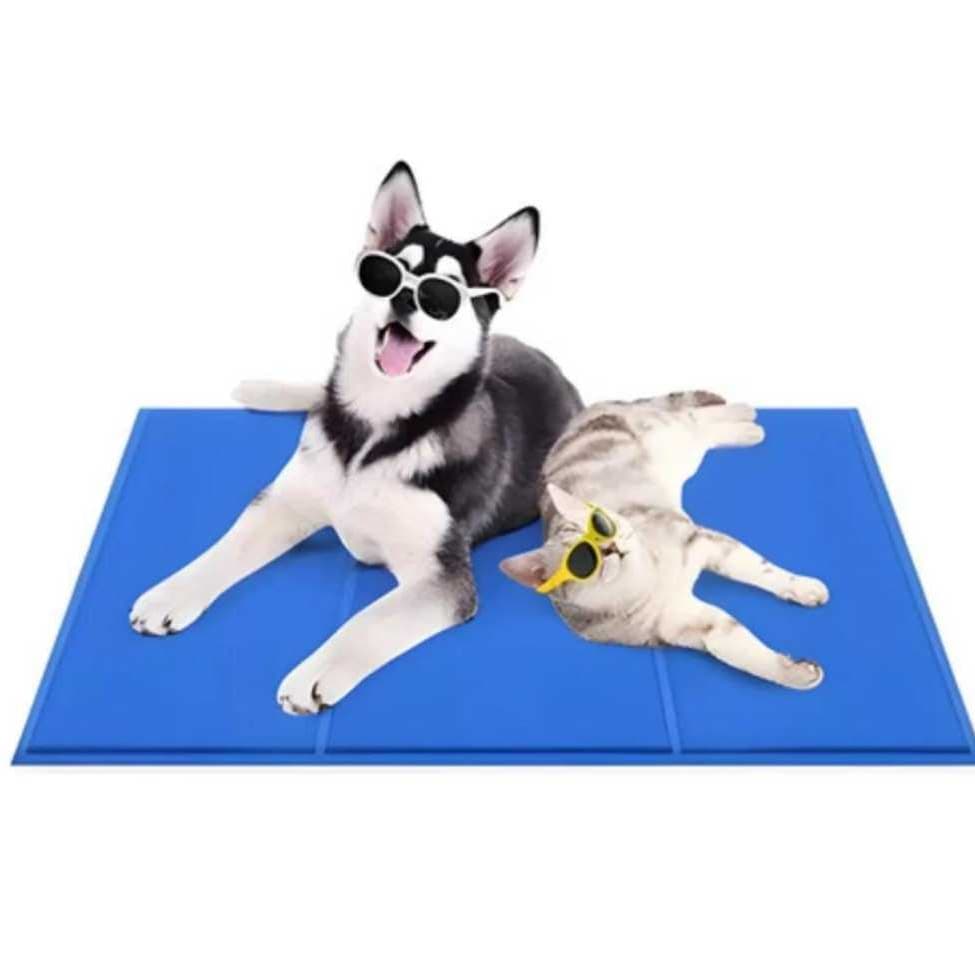 Tapete Refrescante Pet Médio Cachorro Cães Gatos Gelado 40cm x 50cm