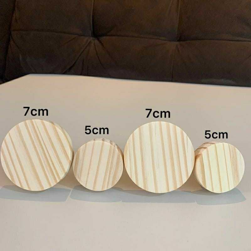 kit 4 Ganchos redondos em madeira/cabideiro P 5cm e G 7cm borda reta