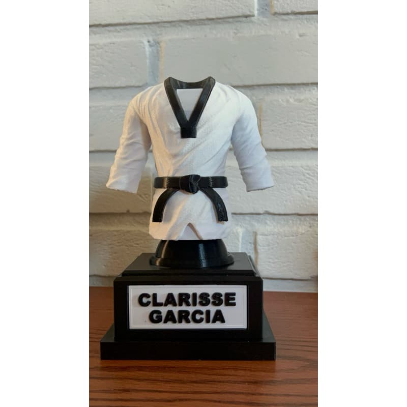 Troféu dobok taekwondo (brinde academia)