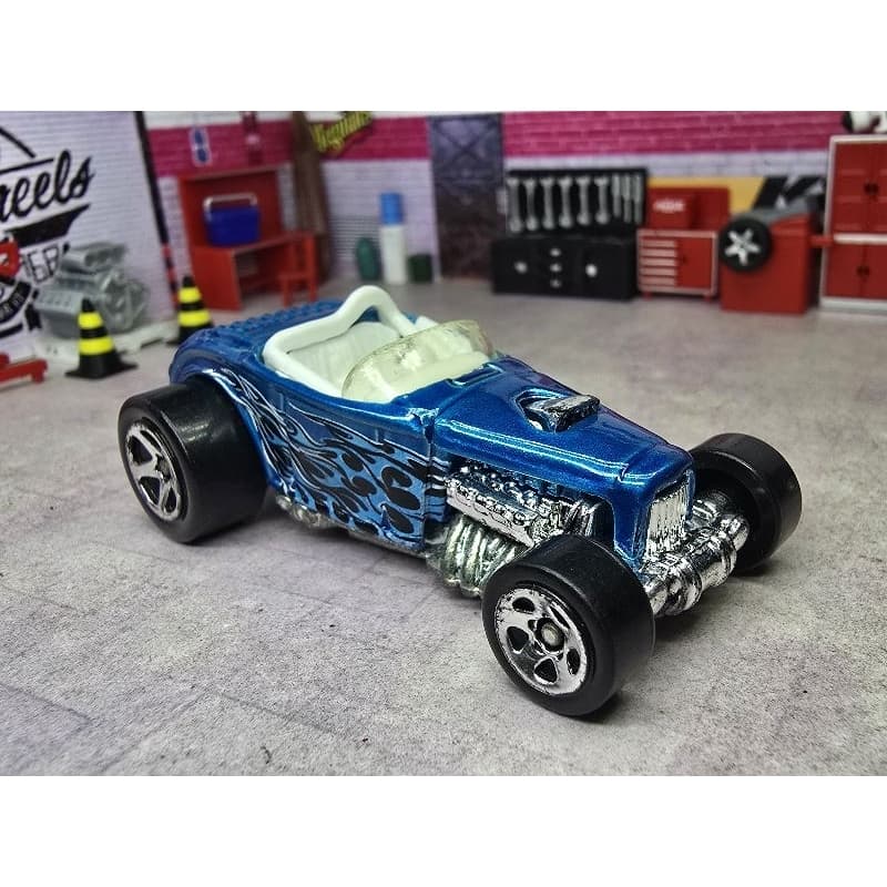Miniatura Hot Wheels Deuce Roadster '32 Ford 2006 Mainline Hot Rods Carrinho Diecast