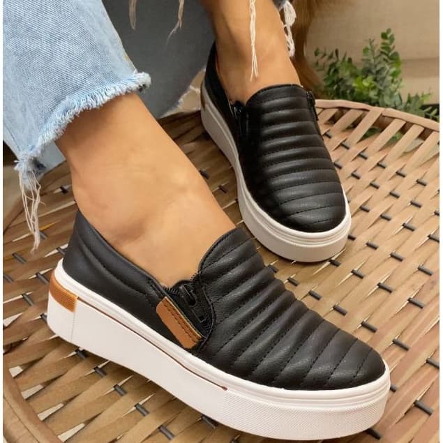 Tênis Feminina  Slip On Detalhe Ziper Sapatilha Confortável Macia Leve