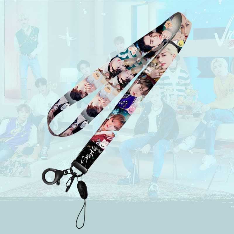 Cordão de K POP Removível Corda De Pescoço ou corda de cracha Stray Kids BTS TWICE ou de anime