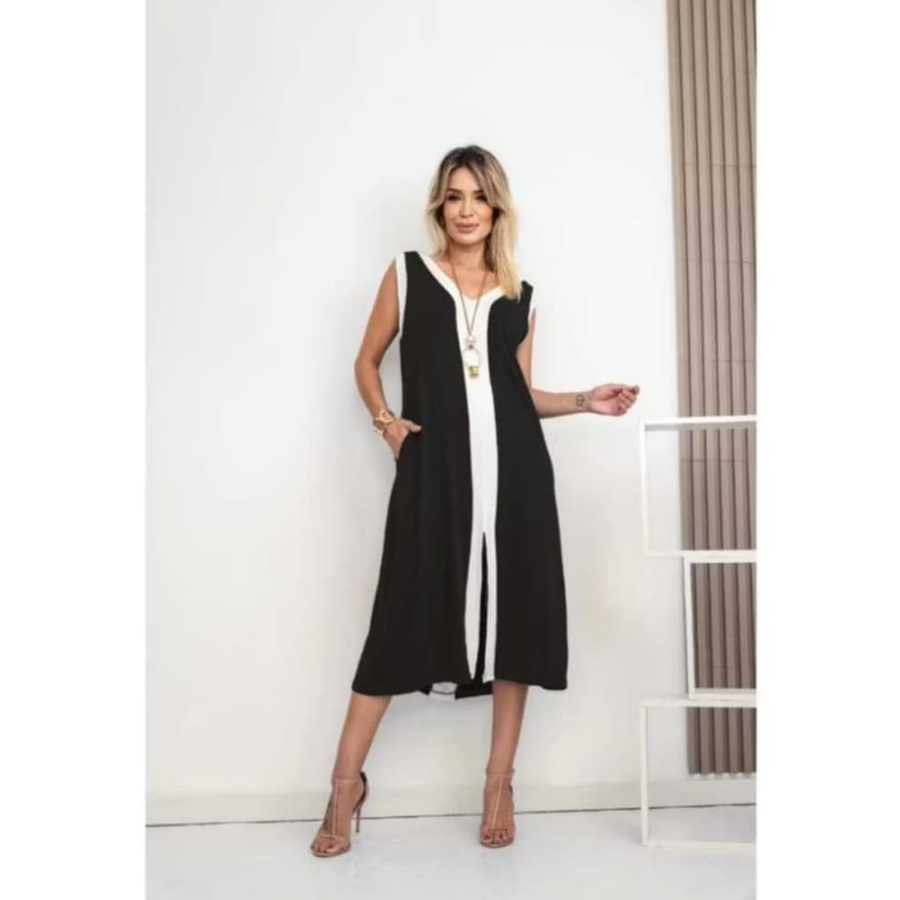 Dress Vestido Feminino longo Regata Com detalhe no meio Com bolso e Costa fechada