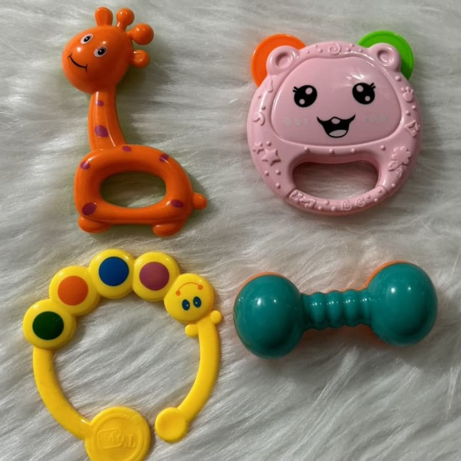 chocalho para bebê Brinquedo Sensorial Musical Infantil carinha