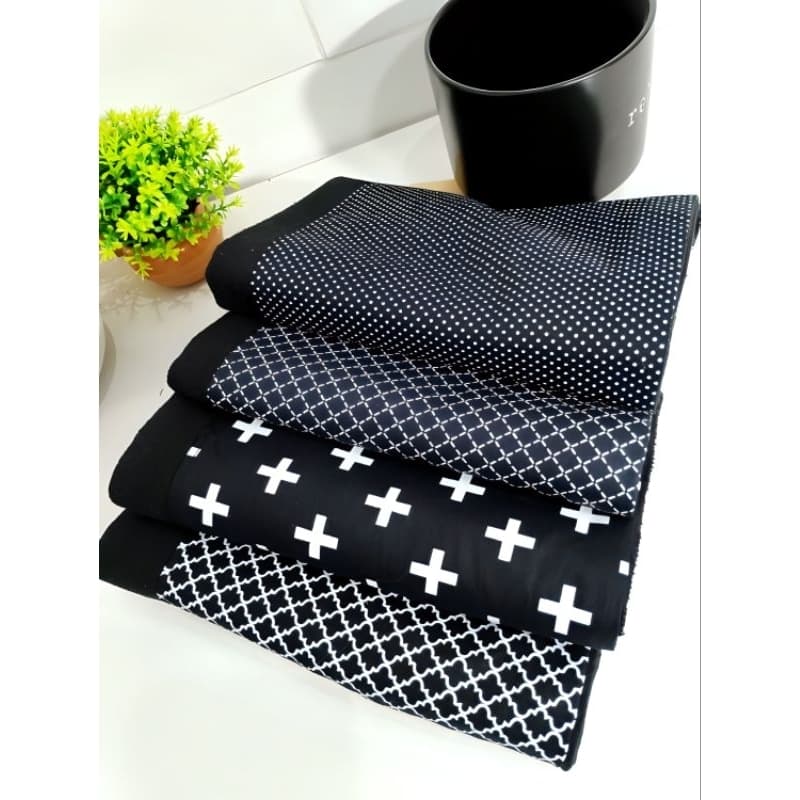 kit com 4 panos de prato preto e Branco