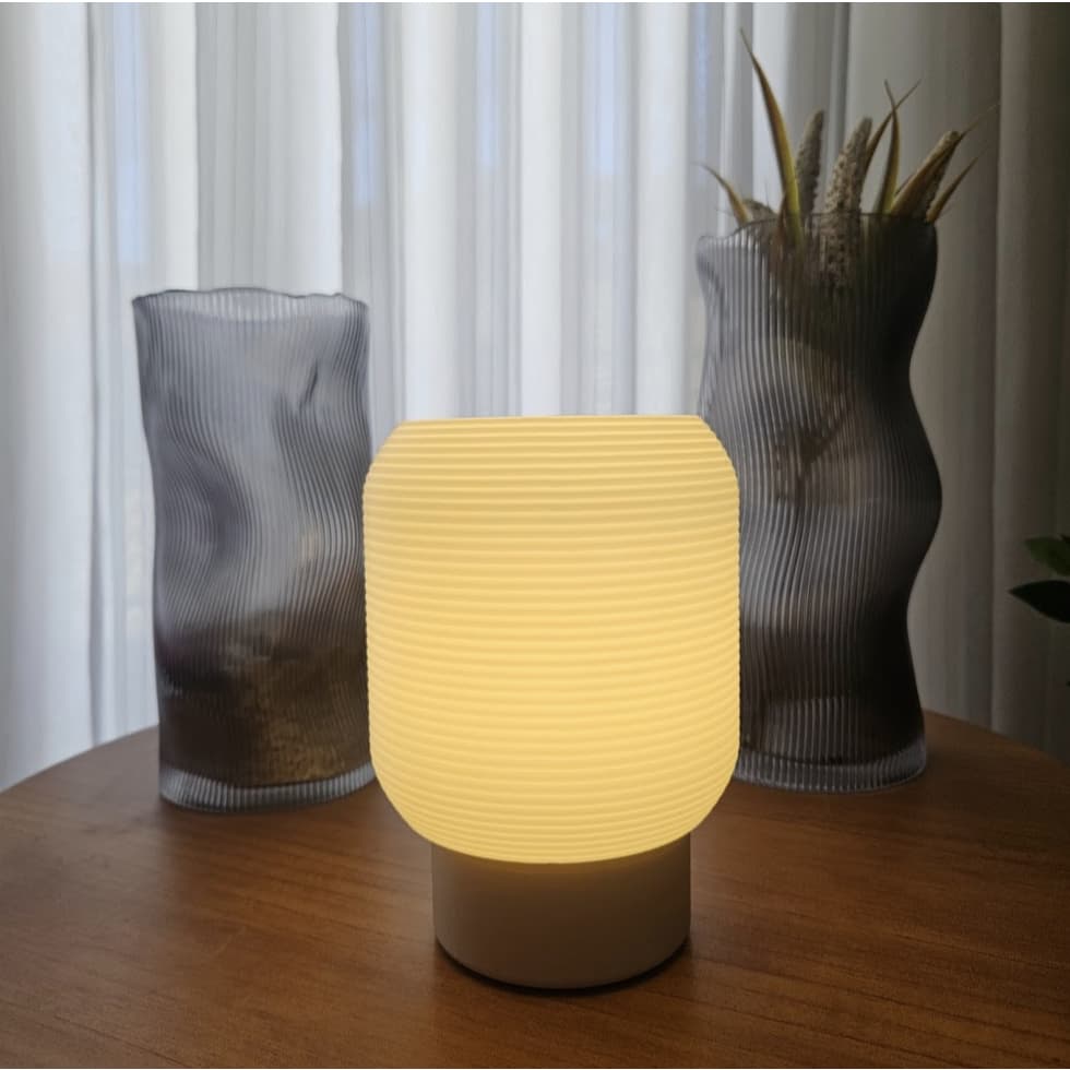 Luminária MIDI Abajur Moderno de Mesa de Cabeceira e Escritório com Lâmpada LED Inclusa