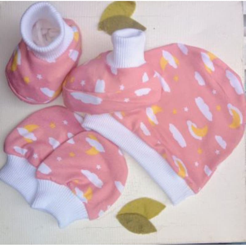 Kit Completo Bebê RN 0 a 3 Meses –menino e menina Touca, Luva e Pantufa Macios