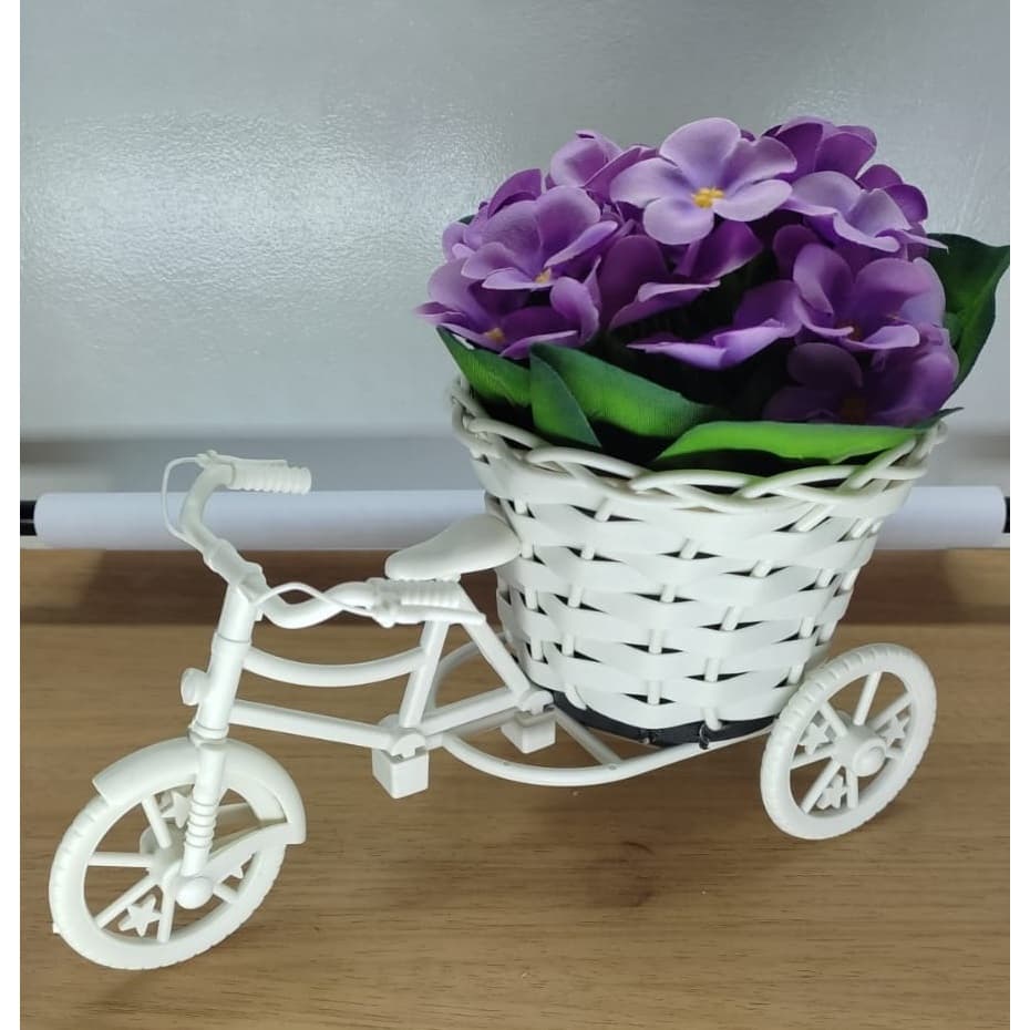 Bicicleta Cestinha com Arranjo de Flores Violeta Artificial  Mesa Vitrine Decoração Coração/Violeta Lindas e Delicadas