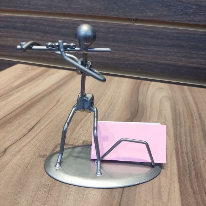 Porta Cartão Alumínio Estatueta De Músico Enfeite Metal Decoração Para Casa Escritório Artesanato
