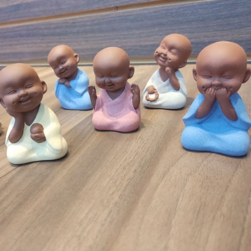 Kit 6 Peças Buda Monge Chinês De Porcelana 8cm Enfeite Decoração Para Casa