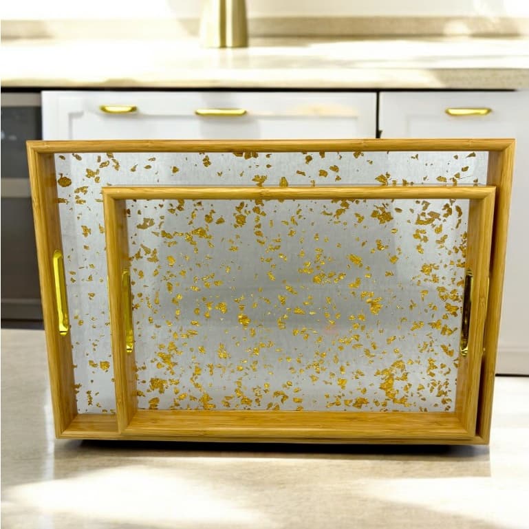 Conjunto de Bandejas Decorativas Golden Elegance - 2 Peças com Detalhes Dourados