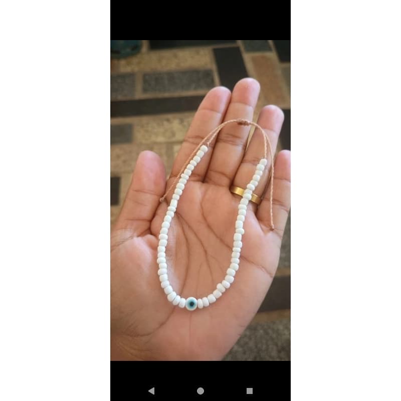 Kit Praia - Colar, tornozeleira e pulseira de miçangas brancas e olho grego