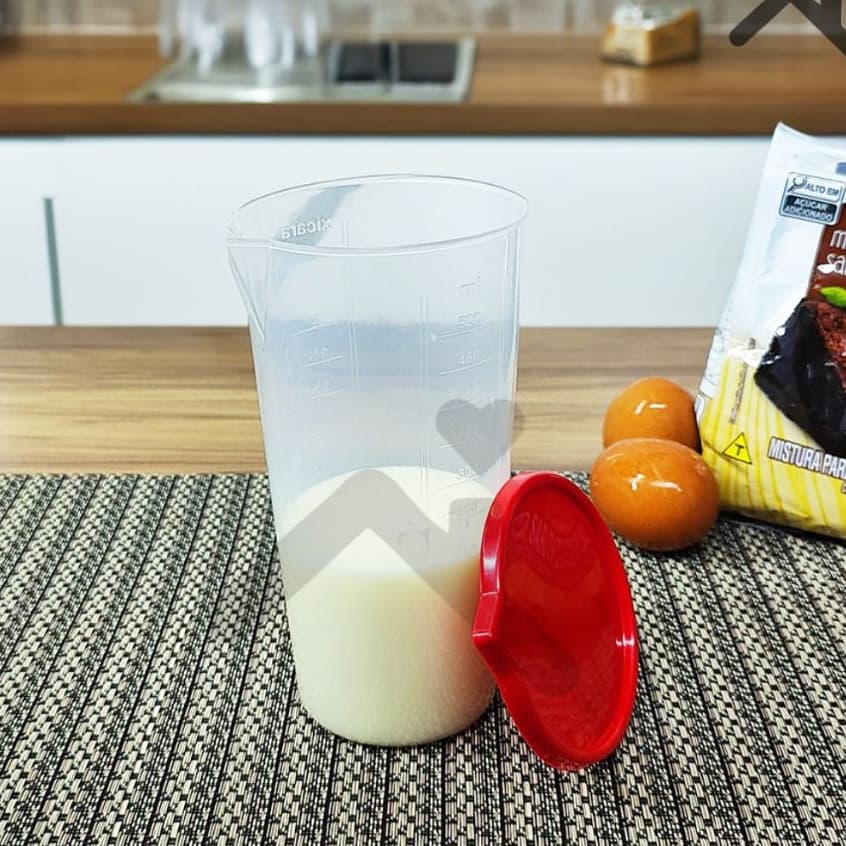 Copo Medidor de Receitas com Tampa 500 ml Graduado Plastico Cozinha Nitronplast