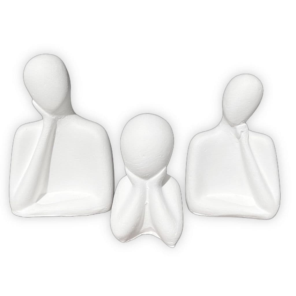 Família Moderna em Gesso Cru