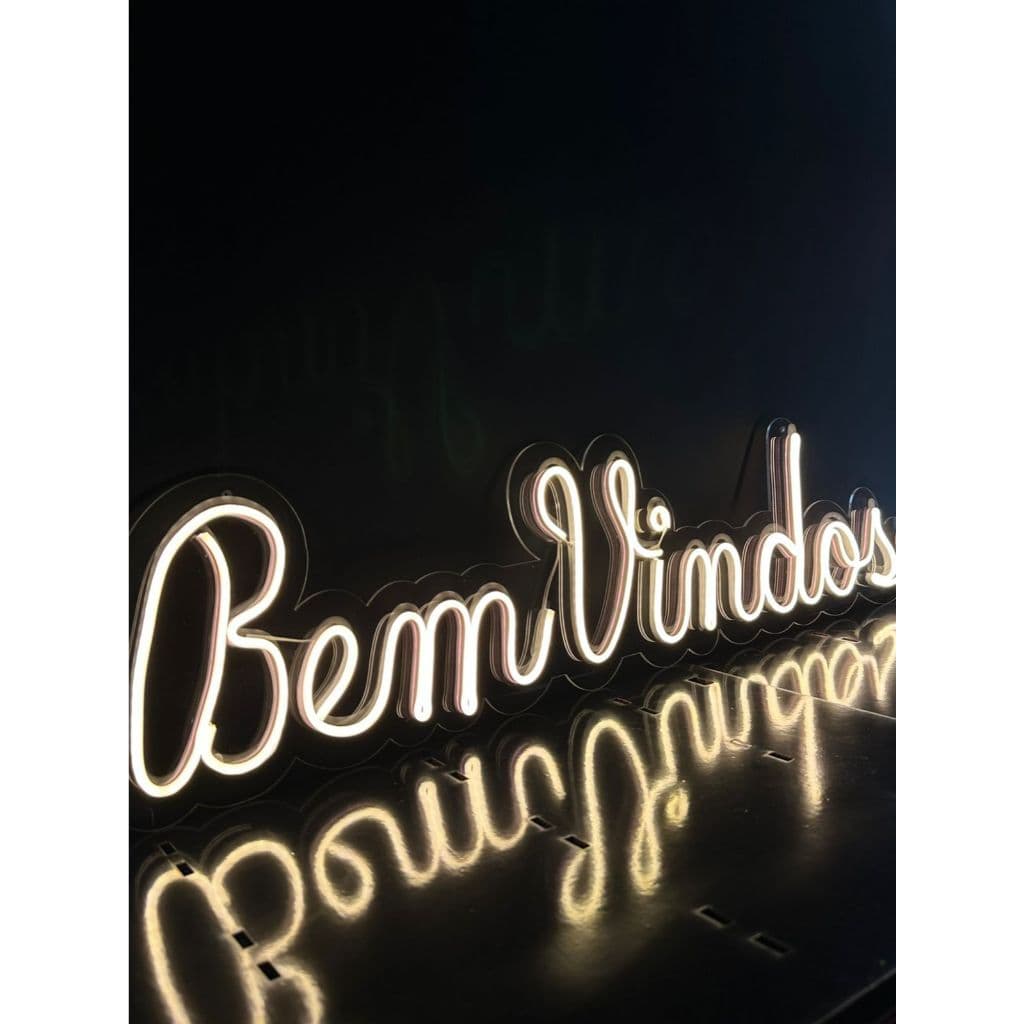 Placa de LED Neon BEM-VINDO 65X20 CM BRANCO QUENTE