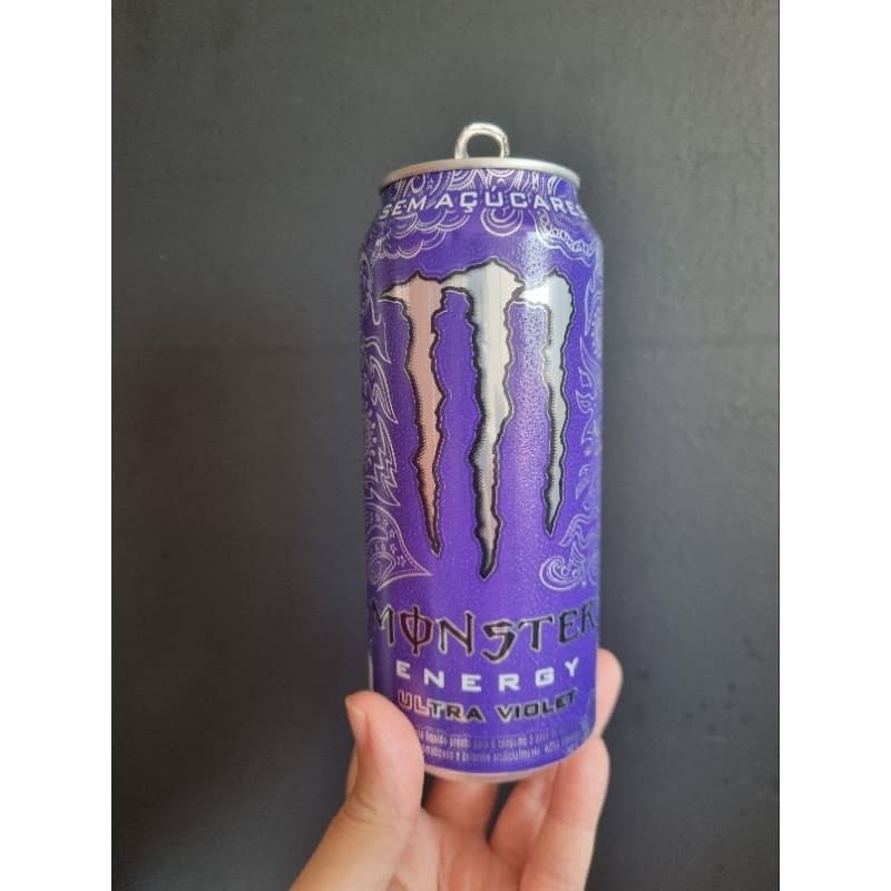lata monster energy ultra violet vazia