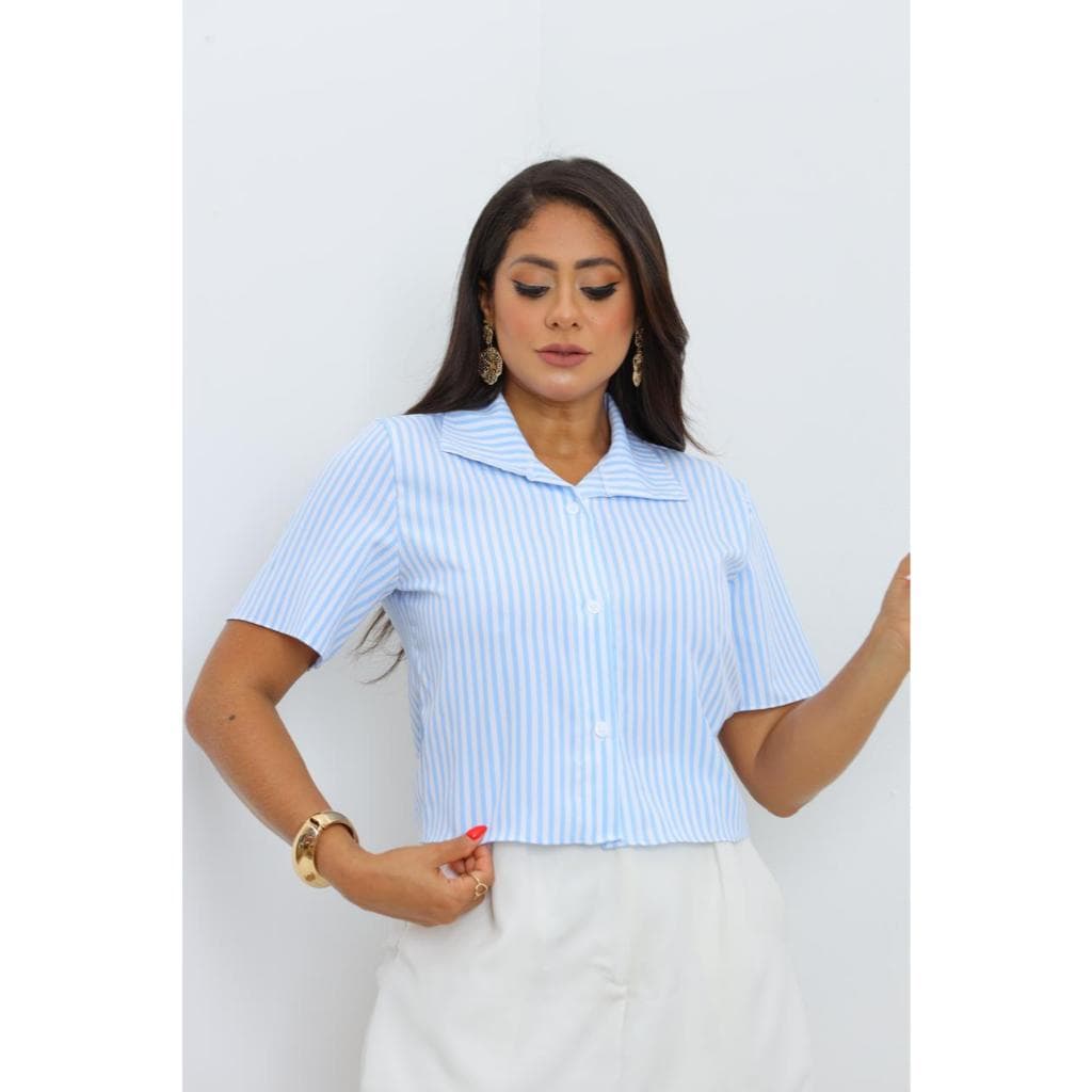 CAMISA CURTA CROPPET  feminina De LISTRAS FINAS GIZ