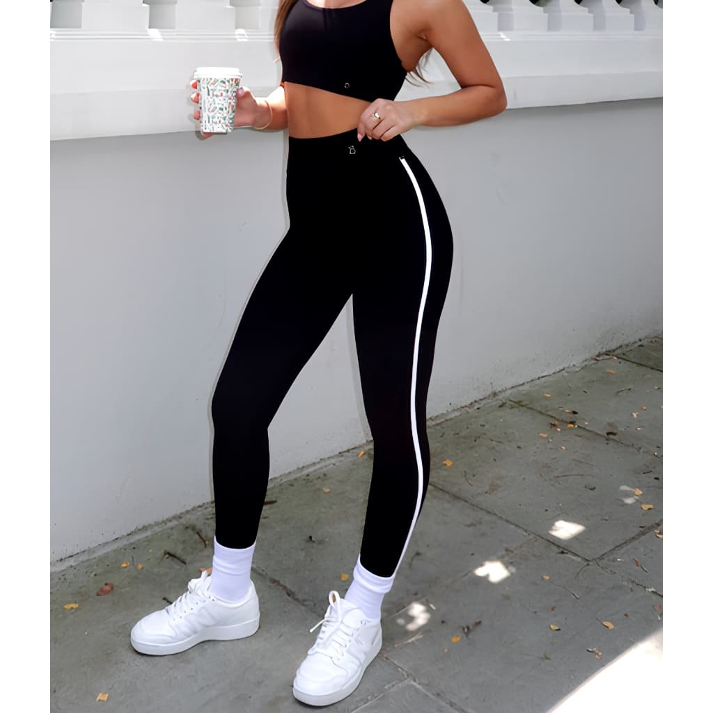 Legging Preta Cintura Alta com Listras Laterais | Alta Compressão | Tecido Premium | Academia