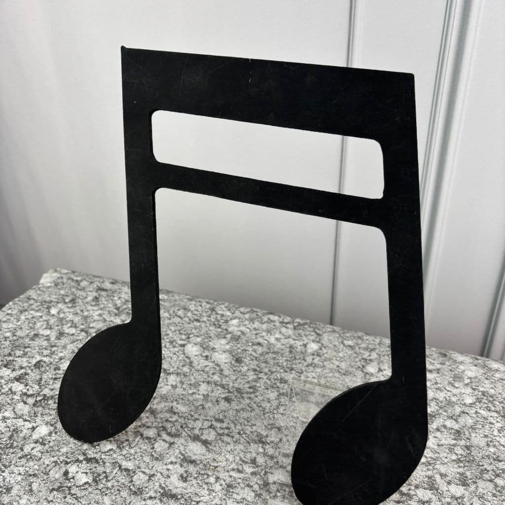 Enfeite de parede musical semicolcheia
