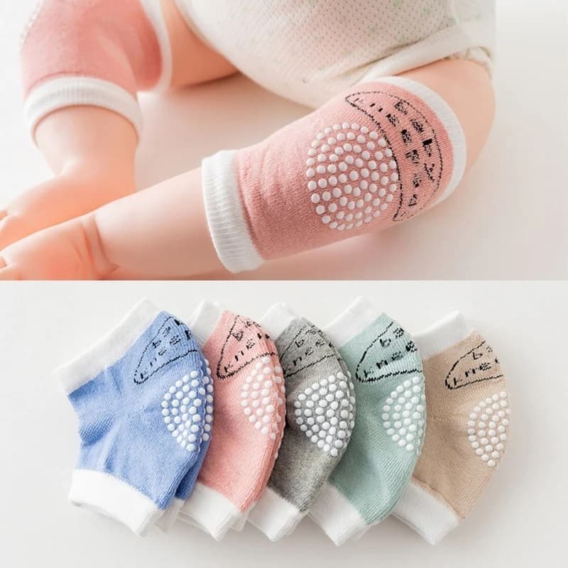 Kit 2 Pares Joelheira e Meia Cano Alto para Bebê Engatinhar com Antiderrapante Conjunto Infantil