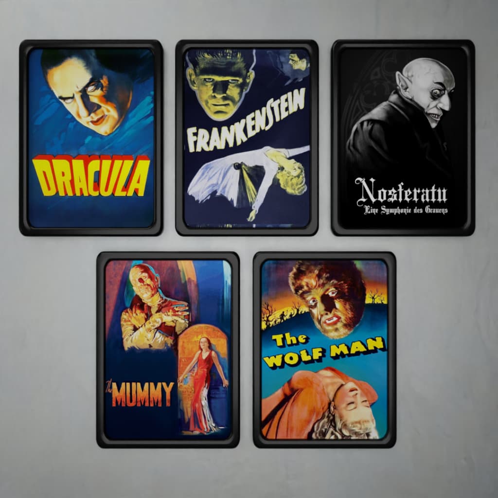 Kit de 5 Quadros Decorativos Com moldura Tamanho 20x30cm Tema Filmes Terror