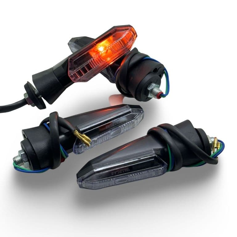 04 PISCAS COMPLETO UNIVERSAL MODELO XRE 300 COM LÂMPADA