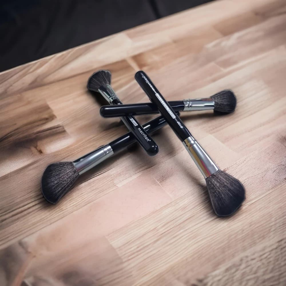 Pincel para Blush linha black profissional - Macrilan
