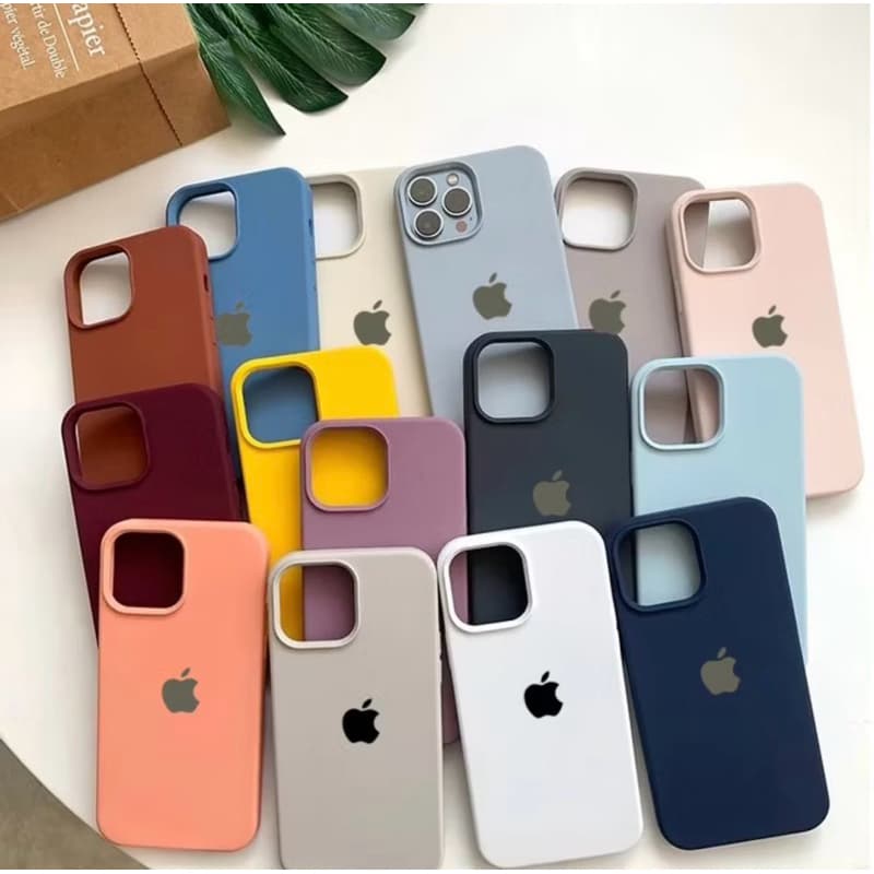 Case IPhone Capinha Silicone Aveludada IPhone: IPhone 14 Pro/ 14 Pro Max / 15/15 Pro/ 15 Pro Max
