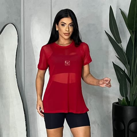 Blusa de tule academia fitness feminina.