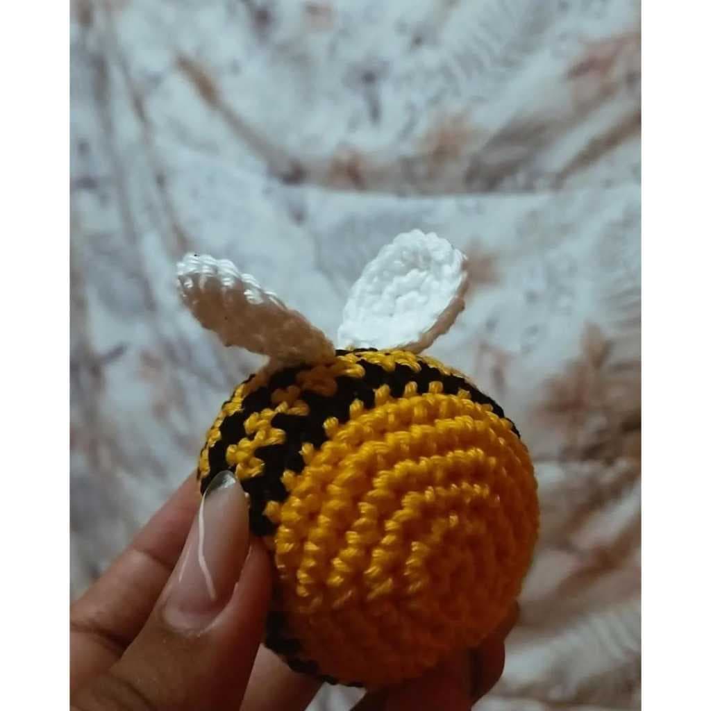 Amigurumi - Abelha de Amigurumi - Chaveiro de Amigurumi - Chaveiro de Abelho - kawaii chaveiro