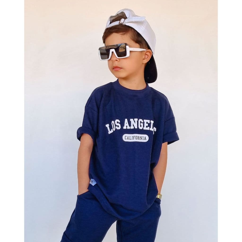 Conjunto Camiseta e Calça Azul Infantil Para Meninos Estilo Bloguerinho