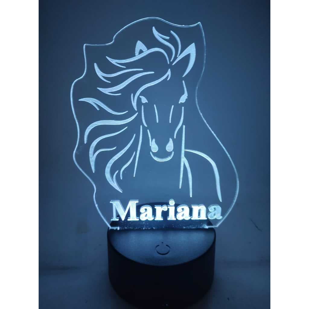 Luminaria de mesa CAVALO com nome personalizado 16 cores e controle remoto