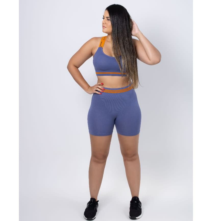 Conjunto Esportivo Poliamida Academia Feminina Elástica Top com bojo Short Elástico Exposto Fitness
