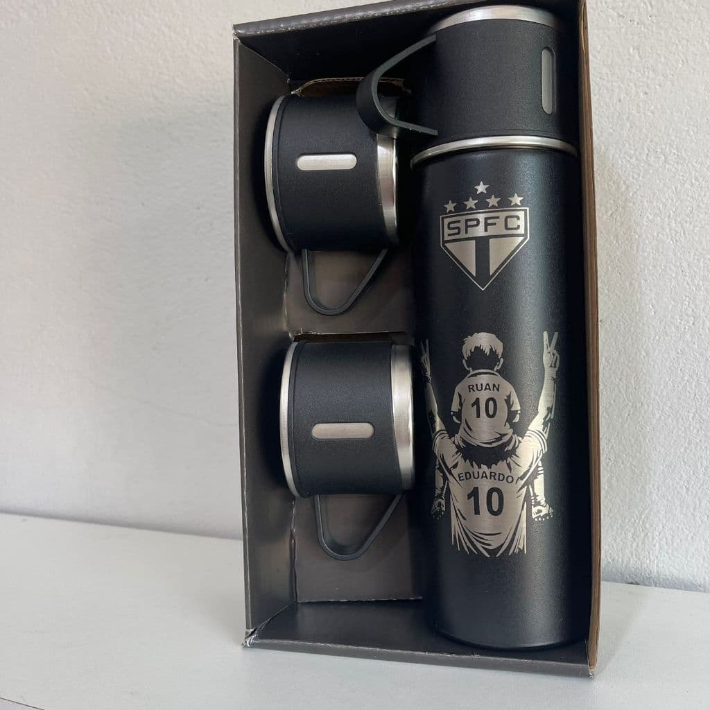 Kit Garrafa Térmica  Personalizado Pai e Filho / Torcedores de Times 500ml + 3 Xícaras Bebidas Fria ou Quente