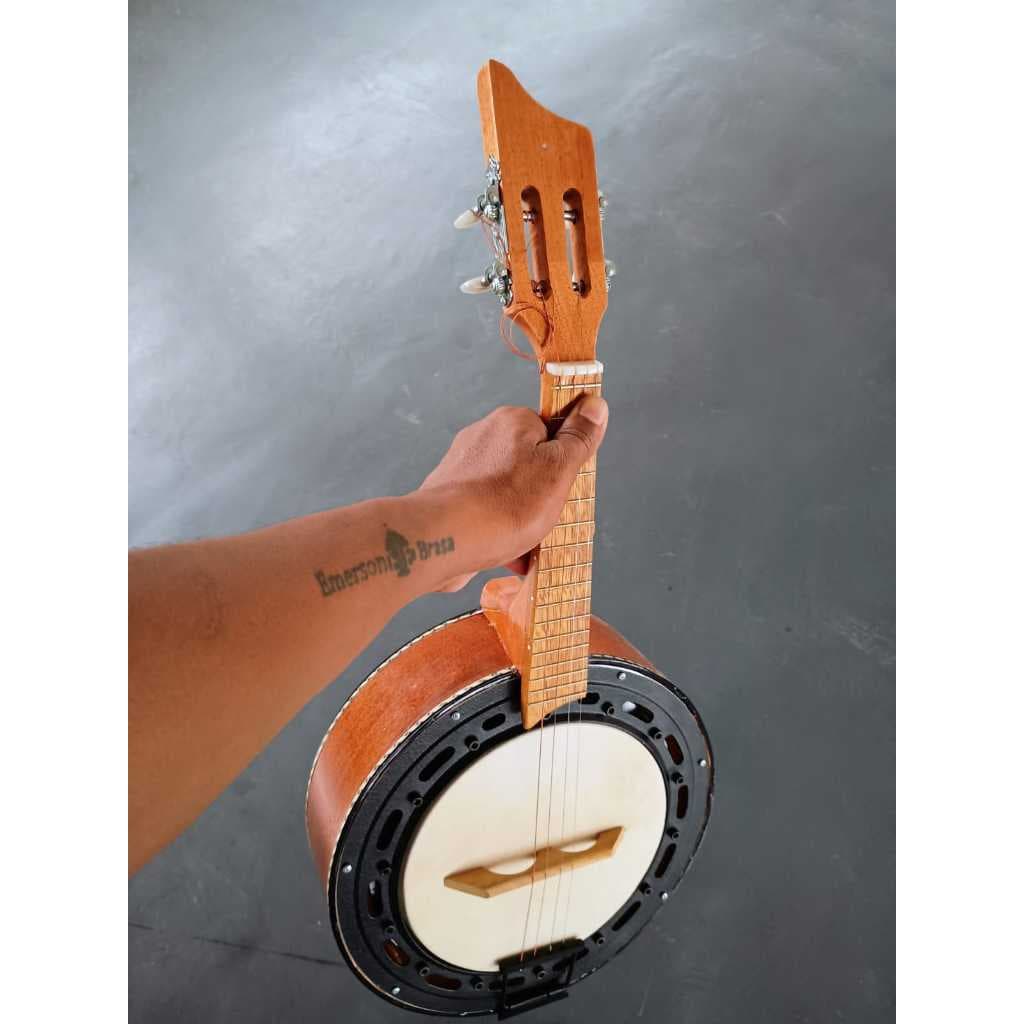 Banjo Luthier em cedro Caixa de 8 Elétrico Aro Preto