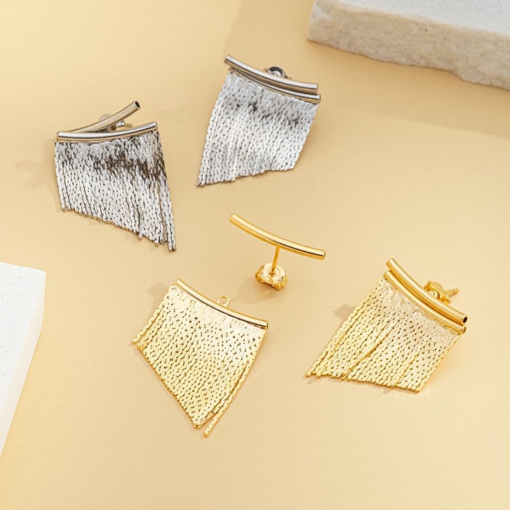 Brinco Feminino Franja Delicada Curta Festa Banhado em Ouro 18k Anti Alérgico Brincos Acesórios Feminino