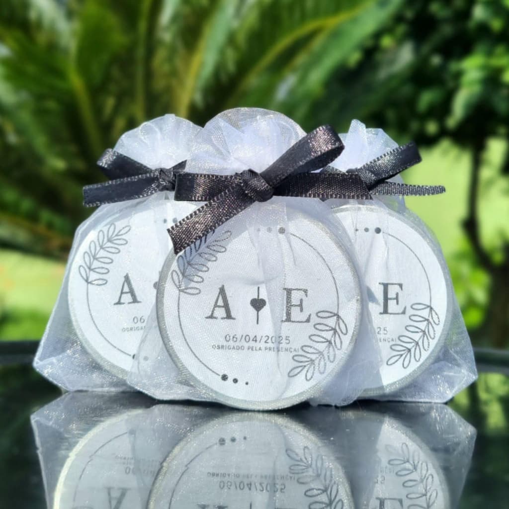 Kit com 10 Velas Perfumadas na Latinha – Lembrancinha de Casamento