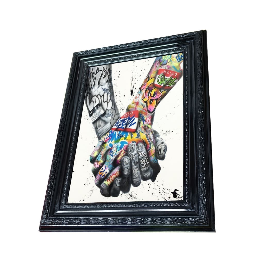 Quadro Mãos Dados Grafite Tatuagem com Moldura Trabalhada Preto em Madeira