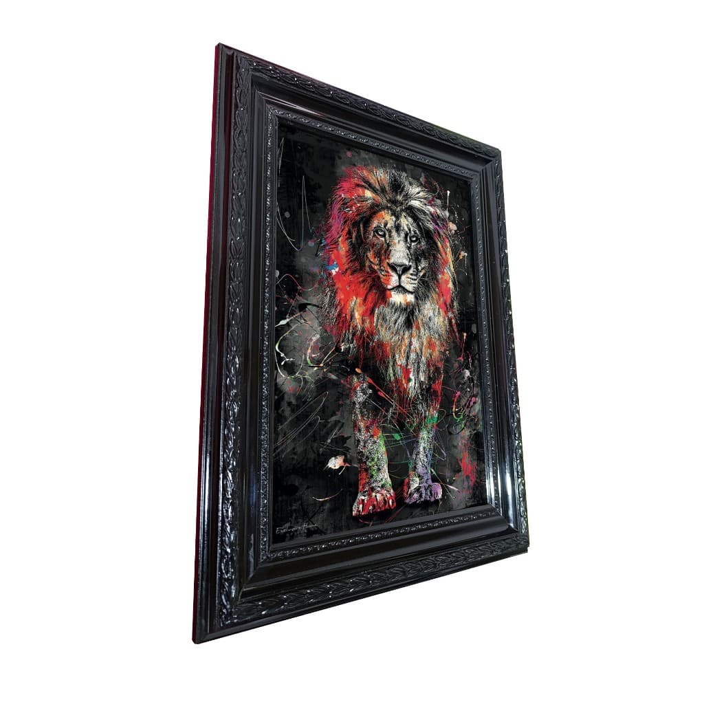 Quadro Leão Grafite Respingos de Tinta com Moldura Trabalhada Preta em Madeira