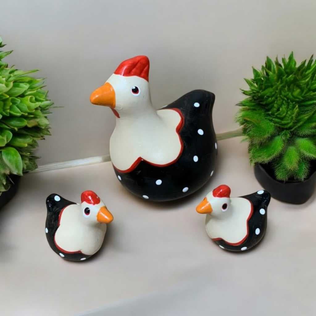 Trio Angola Miniatura Porcelana Galinha do Norte Decoração Enfeite