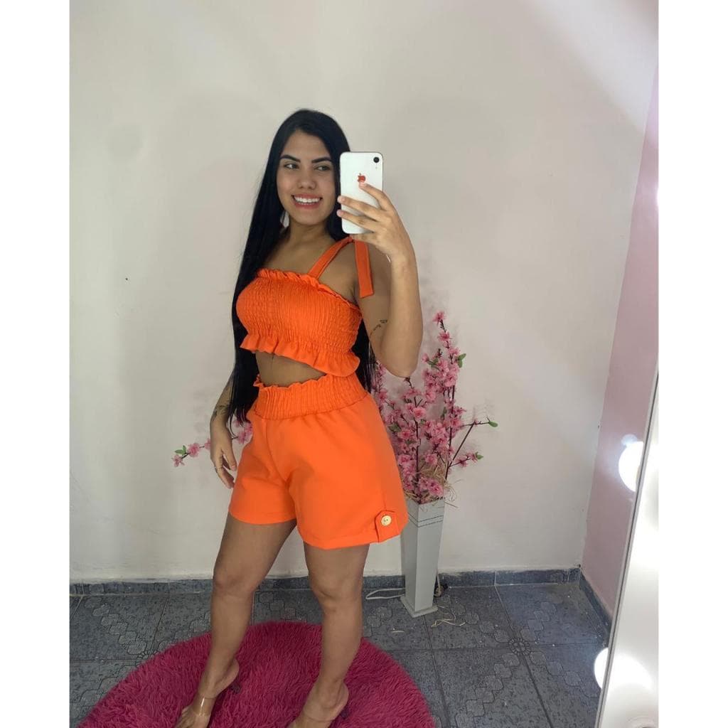 Conjunto alfaiataria cropped e short com elastex