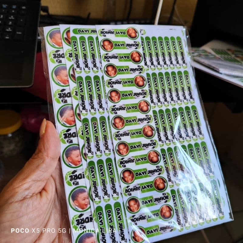 Kit 72 Etiqueta escolar Personalizada com Foto da Criança/ tema material Escolar